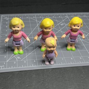 Fisher Price My First Dollhouse Lot 3 MOMs And 1 BABY Family Figure Dolls
